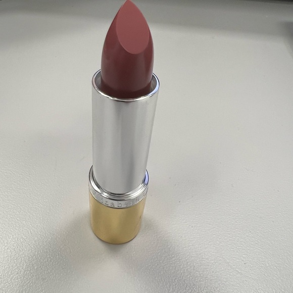 Elizabeth Arden Iced Grape Lipstick - Picture 1 of 3